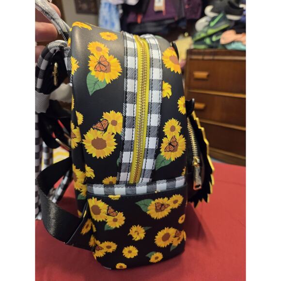 Disney Loungefly "Bambi Sunflower Friends" Mini Backpack - Brand New - Picture 6 of 8